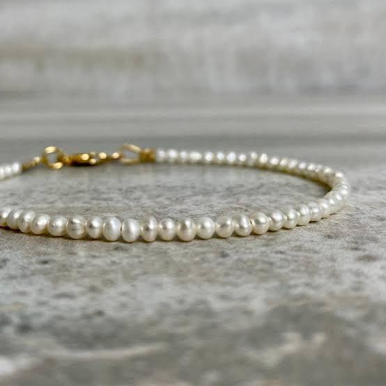 Pearls bracelet