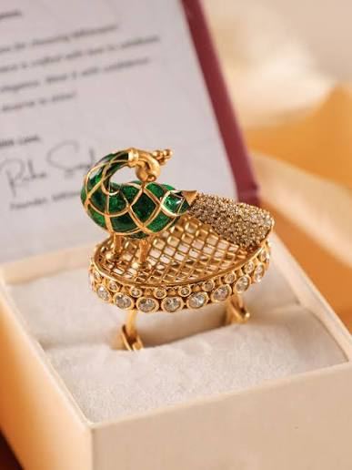 Cocktail rings
